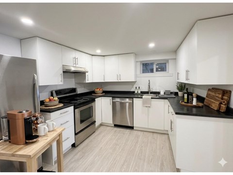 9L 9452 FLETCHER STREET, Chilliwack Proper East 2 Beds Apartment for Rent