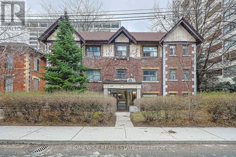 204 - 33 MAITLAND STREET Studio Apartment for Rent
