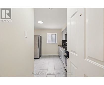 #1B - 1 ELGIN STREET N Studio Home, Multifamily for Rent - Photo gallery 5