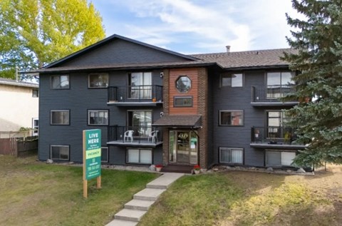 6515 36A Ave 1 Apartment for Rent