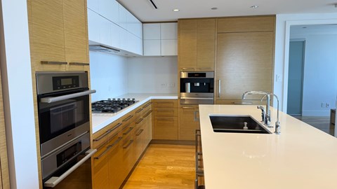 4403-667 Howe Street 2 Beds Apartment for Rent