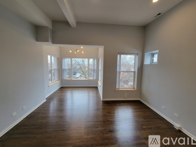 4844 N Spaulding Ave 3 Beds Apartment for Rent - Photo gallery 4
