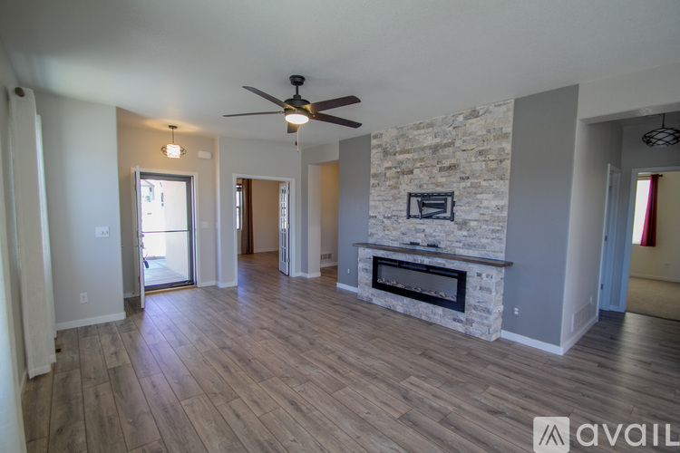 1810 Volterra Way 3 Beds Single Family Home for Rent - Photo gallery 3