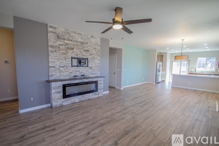 1810 Volterra Way 3 Beds Single Family Home for Rent - Photo gallery 4