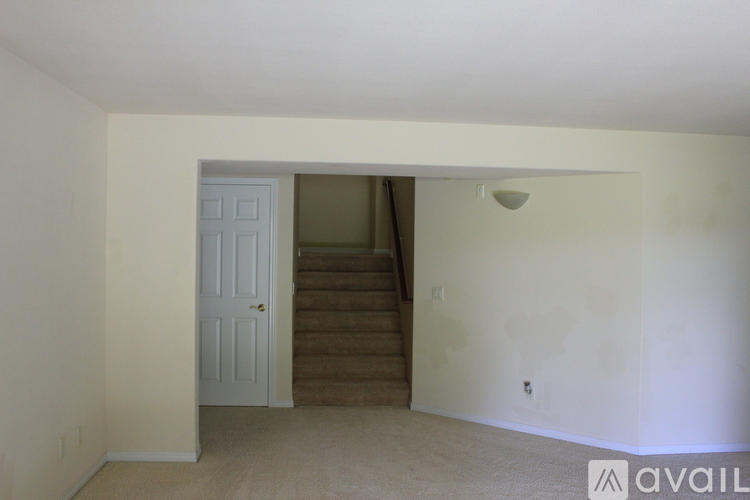 4600 Inverness Dr 4 Beds Single Family Home for Rent - Photo gallery 2