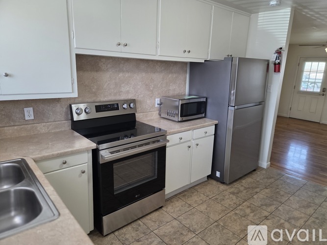 1809 Bunting Ave 2 Beds Apartment for Rent - Photo gallery 3