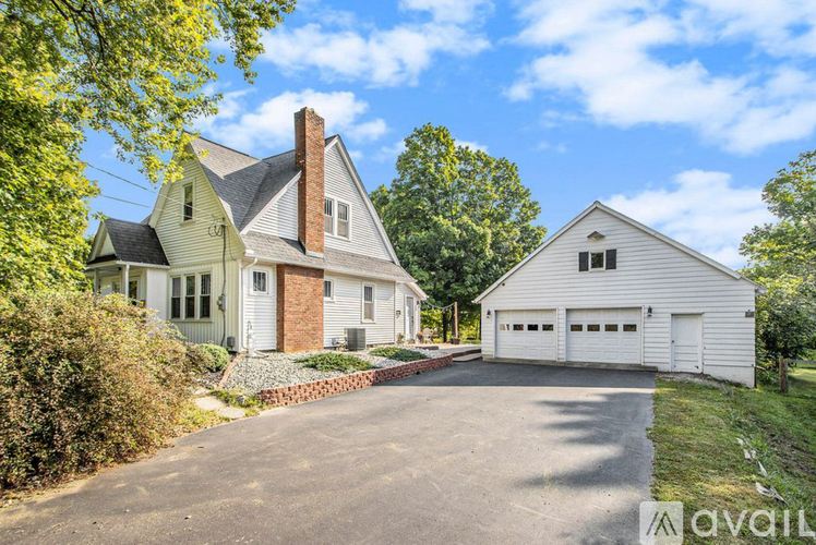 3512 Douglas Ave 3 Beds Single Family Home for Rent - Photo gallery 1