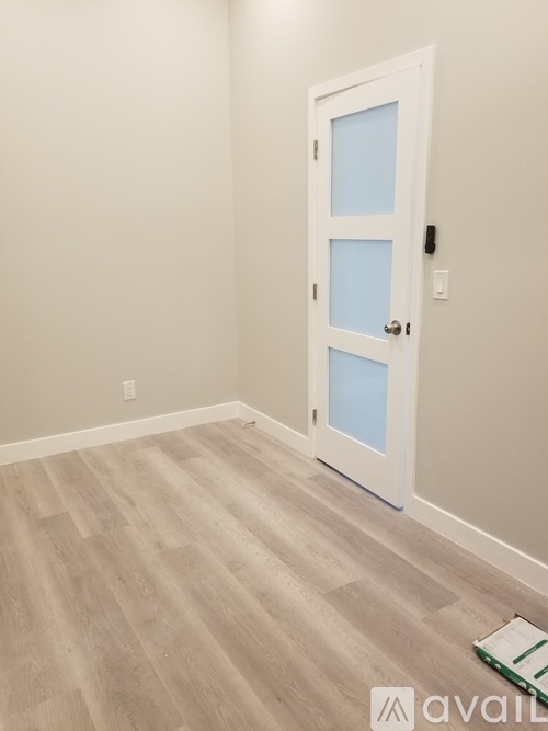 42 62nd Pl 1 Apartment for Rent - Photo gallery 5