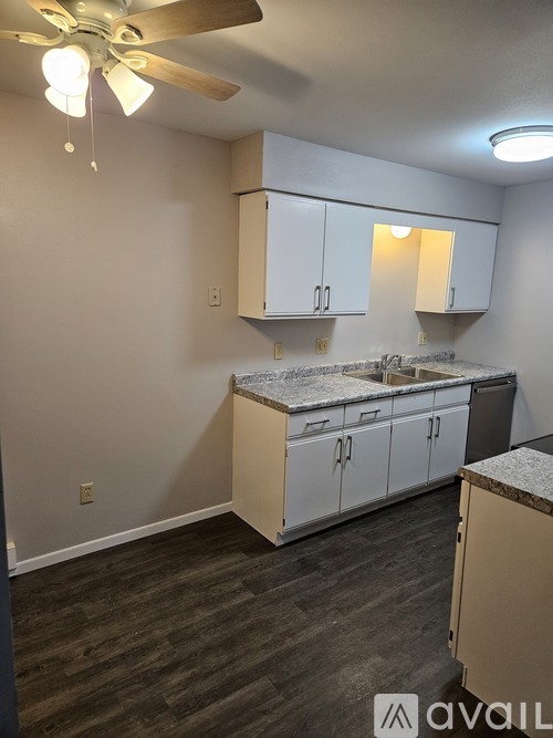 2035 Sylvan Way 2 Beds Apartment for Rent - Photo gallery 3