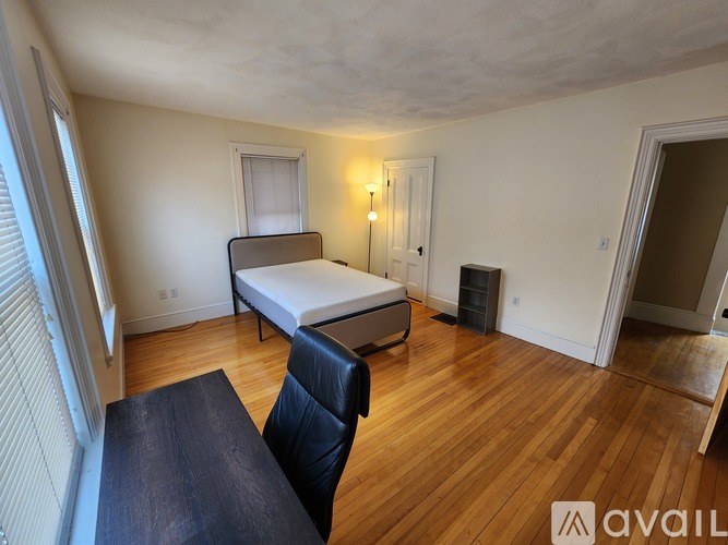 66 Brook St 1 Apartment for Rent - Photo gallery 3
