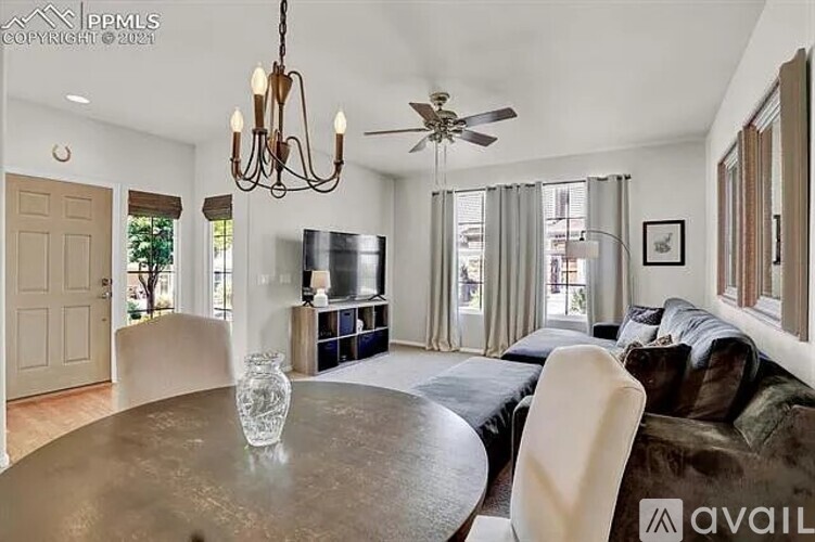 7070 Red Sand Grove 2 Beds Townhouse for Rent - Photo gallery 2