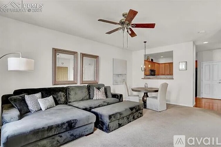 7070 Red Sand Grove 2 Beds Townhouse for Rent - Photo gallery 4
