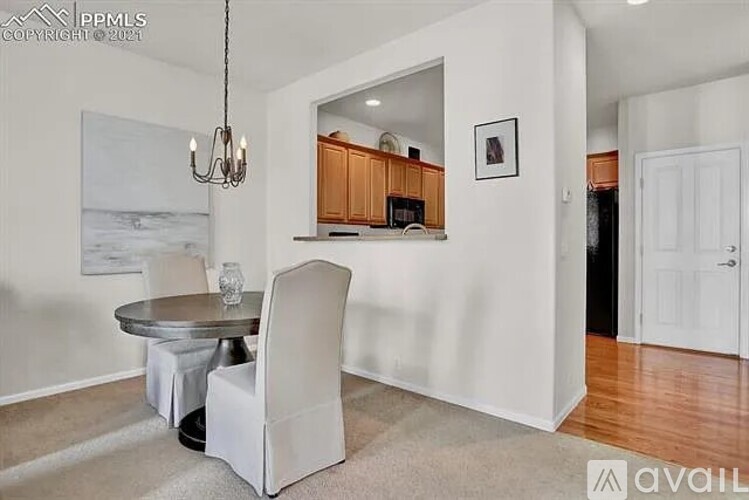 7070 Red Sand Grove 2 Beds Townhouse for Rent - Photo gallery 5