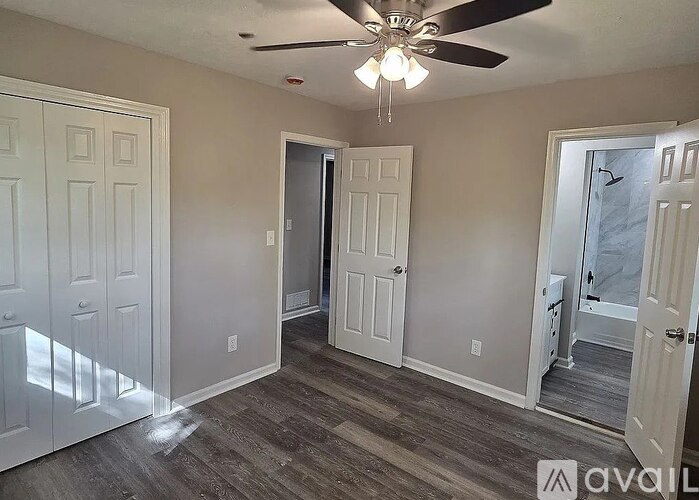 4064 Canby Lane 3 Beds Single Family Home for Rent - Photo gallery 3