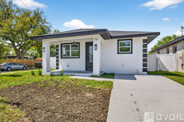 1151 29th St S 3 Beds Single Family Home for Rent - Photo gallery 3
