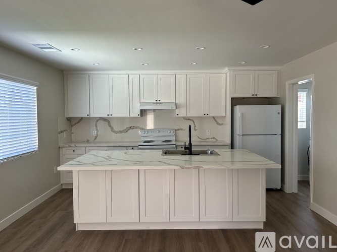 15044 Joycedale Street 3 Beds Single Family Home for Rent - Photo gallery 1
