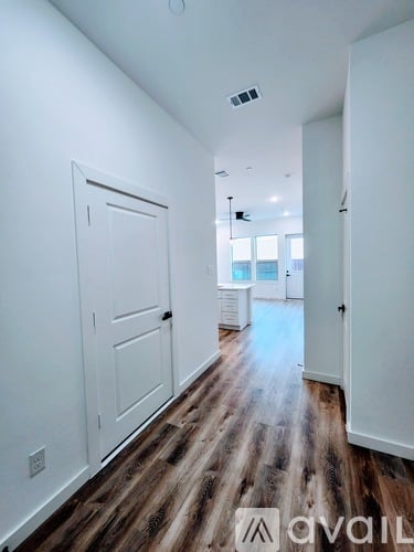 1008 17th St 3 Beds Single Family Home for Rent - Photo gallery 5