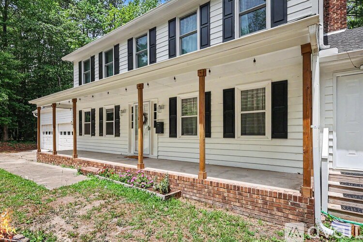 121 Winchester Drive 5 Beds Single Family Home for Rent - Photo gallery 4