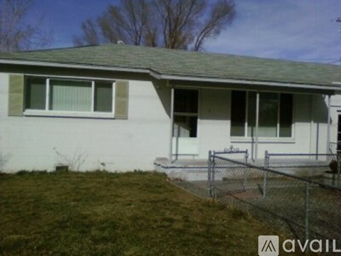 298 Bath St 2 Beds Apartment for Rent