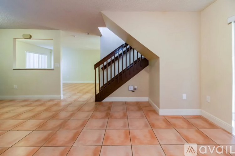 18119 SW 154th Ct 4 Beds Single Family Home for Rent - Photo gallery 4