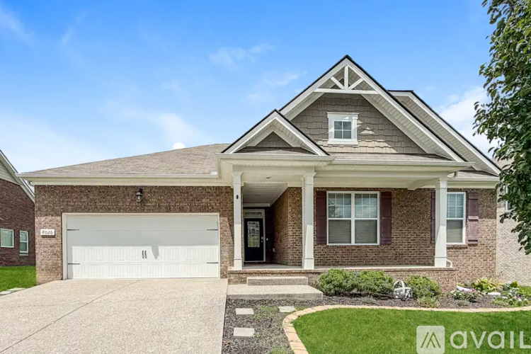 8027 Forest Hills Dr 4 Beds Single Family Home for Rent - Photo gallery 1