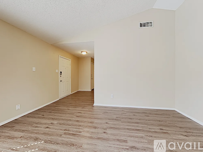 508 Thorn Wood Dr 3 Beds Single Family Home for Rent - Photo gallery 4