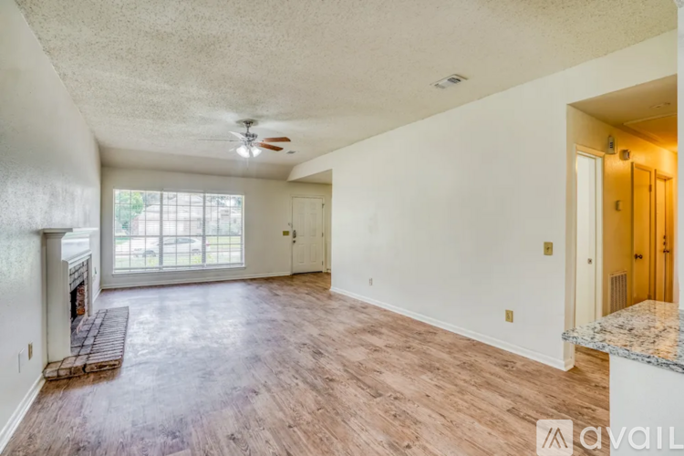 22613 Powell House Ln 3 Beds Single Family Home for Rent - Photo gallery 4
