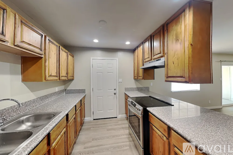 112 E McKinley St 3 Beds Single Family Home for Rent - Photo gallery 2