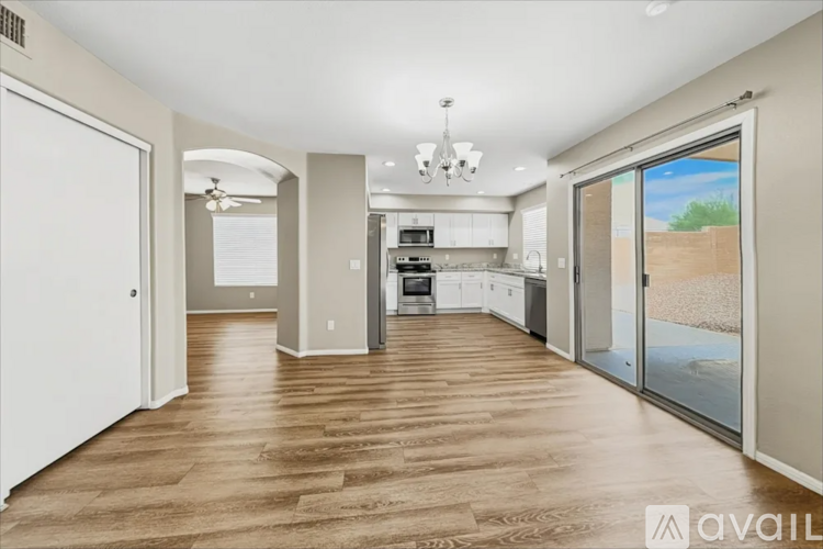 12657 W Orange Dr 4 Beds Single Family Home for Rent - Photo gallery 2