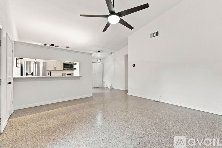 12225 Ridge Crown St 2 Beds Single Family Home for Rent - Photo gallery 4