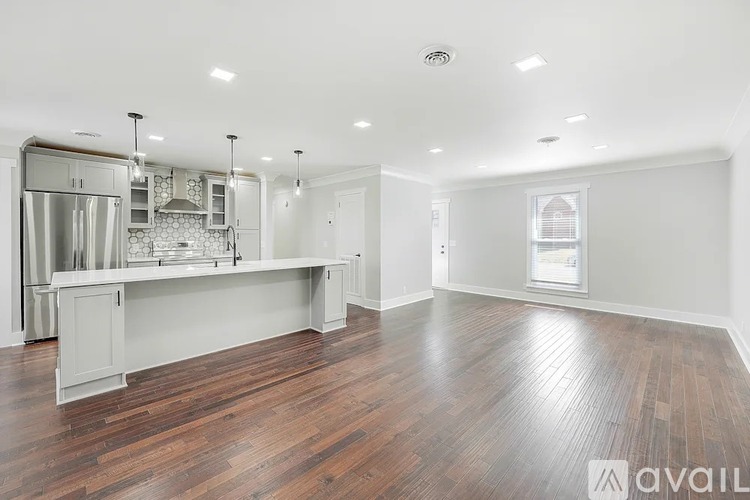 5105 Parishwood Ct 3 Beds Single Family Home for Rent - Photo gallery 3