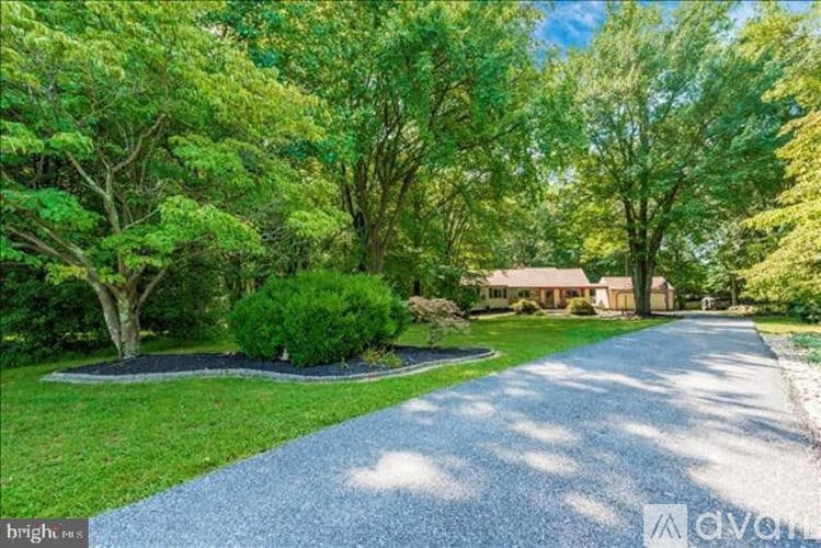 2903 Loch Haven Court 4 Beds Single Family Home for Rent - Photo gallery 2