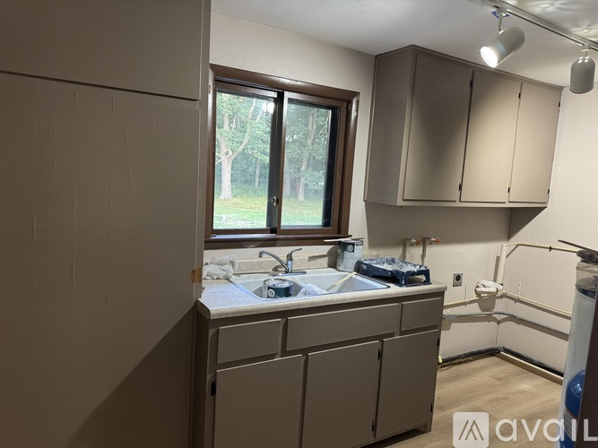 2100 42nd St N 4 Beds Single Family Home for Rent - Photo gallery 4