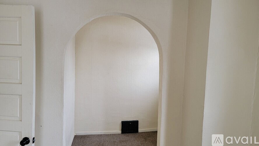 786 Florida Ave 5 Beds Single Family Home for Rent - Photo gallery 4