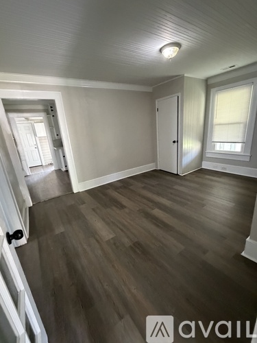 311 E 2nd St 3 Beds Single Family Home for Rent - Photo gallery 4