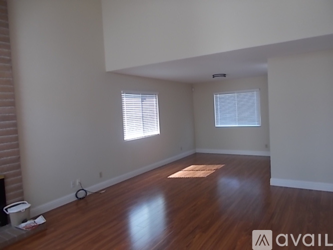 36275 Easterday Way 4 Beds Single Family Home for Rent - Photo gallery 3