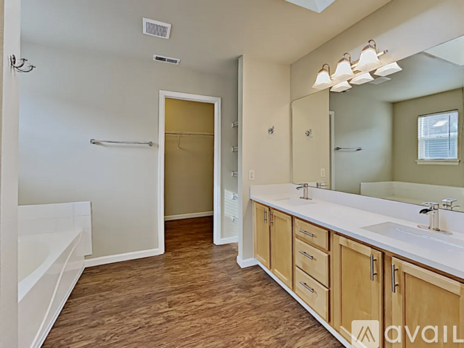 13707 117th Ave E 3 Beds Single Family Home for Rent - Photo gallery 5