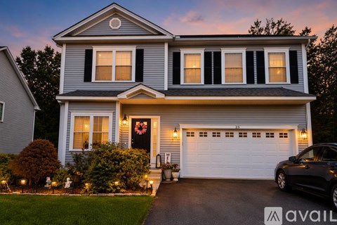 23 Old Oak Ct 4 Beds Apartment for Rent