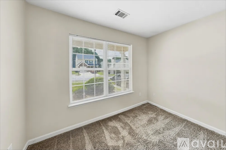 4411 Ravenwood Dr 4 Beds Single Family Home for Rent - Photo gallery 4