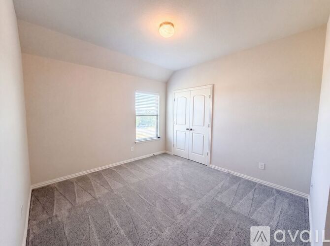 15134 Seventeen Lakes Blvd 4 Beds Single Family Home for Rent - Photo gallery 3