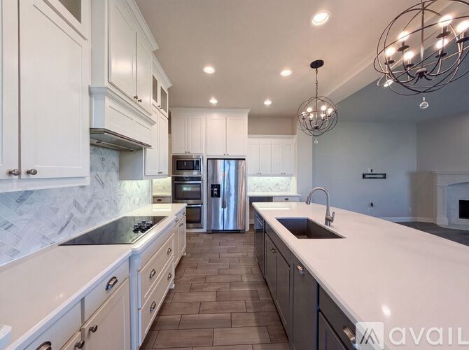 15134 Seventeen Lakes Blvd 4 Beds Single Family Home for Rent - Photo gallery 4