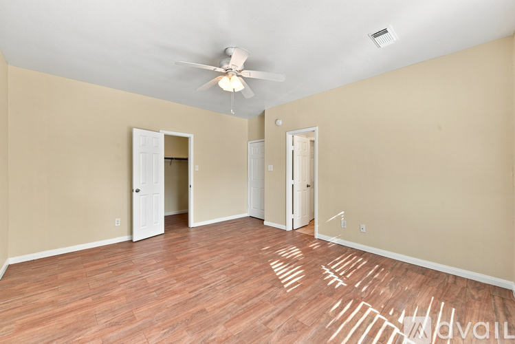 21503 Millhouse Circle 5 Beds Single Family Home for Rent - Photo gallery 2