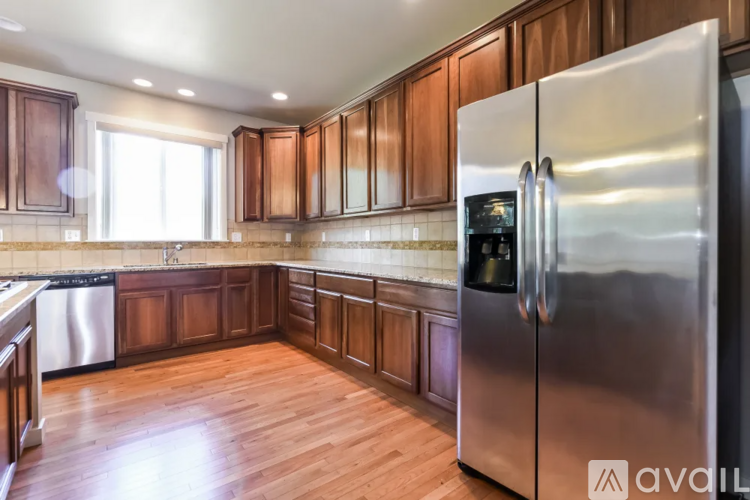8708 184th Street Ct E 5 Beds Single Family Home for Rent - Photo gallery 4