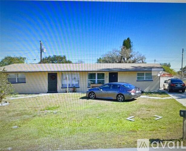 20 Westminster St N 2 Beds Single Family Home for Rent - Photo gallery 1