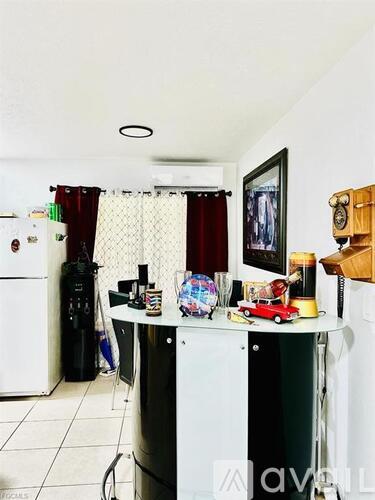 20 Westminster St N 2 Beds Single Family Home for Rent - Photo gallery 3