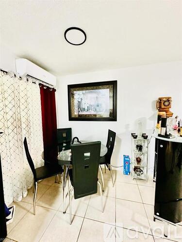 20 Westminster St N 2 Beds Single Family Home for Rent - Photo gallery 4