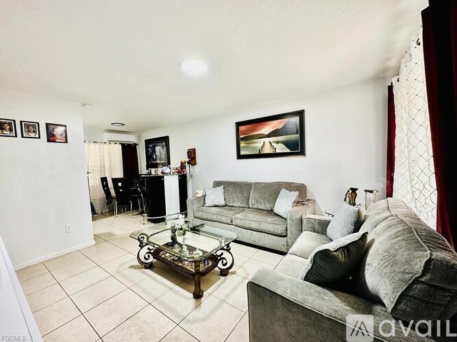 20 Westminster St N 2 Beds Single Family Home for Rent - Photo gallery 5
