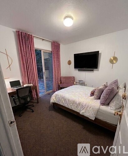 520 Stoddard Avenue 3 Beds Single Family Home for Rent - Photo gallery 2