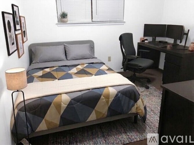 520 Stoddard Avenue 3 Beds Single Family Home for Rent - Photo gallery 3