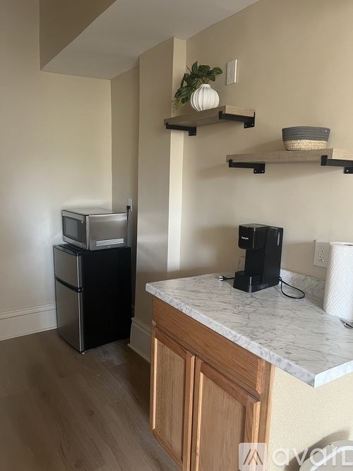 913 Sterling Place 1 Single Family Home for Rent - Photo gallery 5